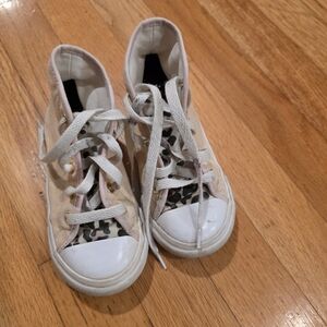 Converse All Star Sneakers